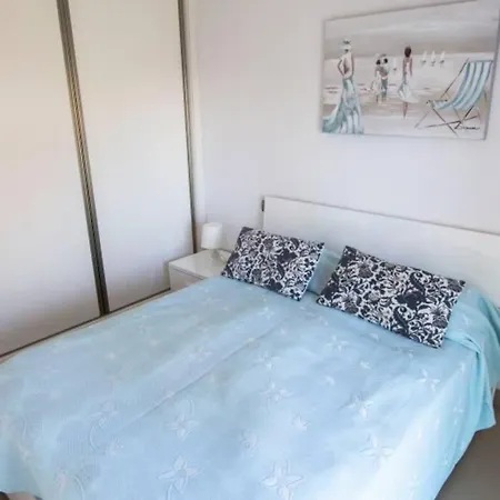 Apartamento En Primera Linea De Poniente Mirador De La Cala